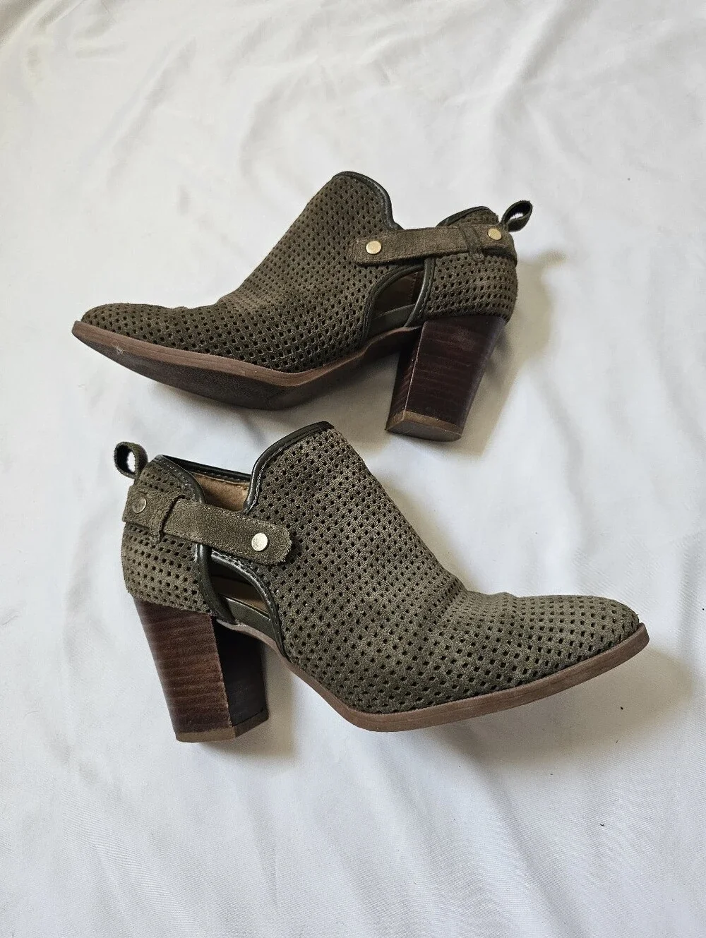 Franco Sarto Olive Suede Perforated Ankle Booties Size 7.5 Block Heel